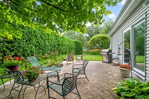 2111 Bosworth Ln, Northfield, IL 60093 - Photo 20