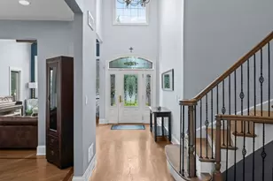 6834 N Kedvale Ave, Lincolnwood, IL 60712 - Photo 8