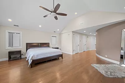 6834 N Kedvale Avenue, Lincolnwood, IL 60712 - Photo 20