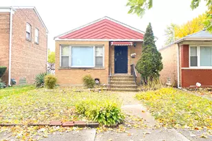 14210 S Wabash Ave, Riverdale, IL 60827 - Photo 2
