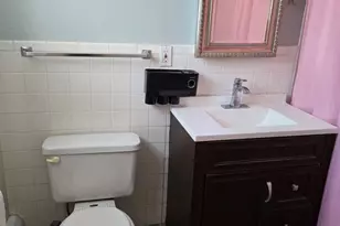 8758 W Berwyn Ave, Chicago, IL 60656 - Photo 8