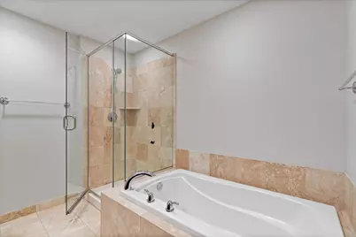 600 N Lake Shore Drive #507, Chicago, IL 60611 - Photo 12