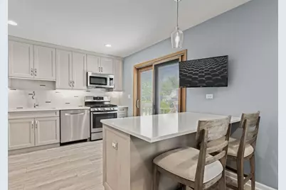 1826 W Catalpa Lane, Mount Prospect, IL 60056 - Photo 8