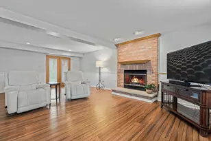 1826 W Catalpa Ln, Mount Prospect, IL 60056 - Photo 22