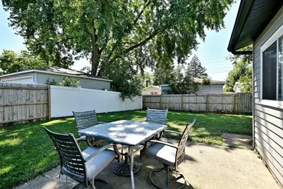 129 Springleaf Drive, Bolingbrook, IL 60440 - Photo 22