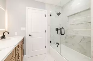 704 N Rose Farm Rd, Woodstock, IL 60098 - Photo 24