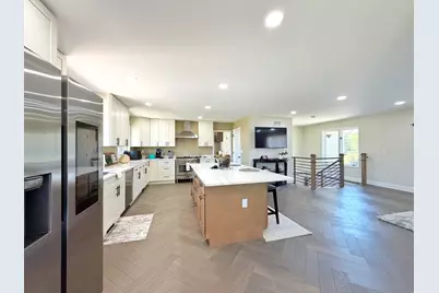 704 N Rose Farm Road, Woodstock, IL 60098 - Photo 4