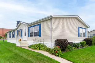 814 S 11th St, Dekalb, IL 60115 - Photo 40