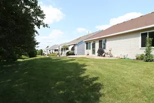 728 Holland Ln, Romeoville, IL 60446 - Photo 28