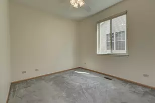 728 Holland Ln, Romeoville, IL 60446 - Photo 22