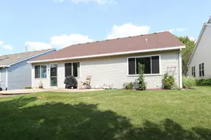 728 Holland Ln, Romeoville, IL 60446 - Photo 26