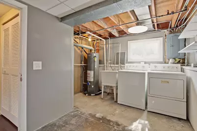 648 N Greenview Avenue, Mundelein, IL 60060 - Photo 28