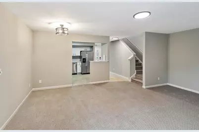 1320 E Arnold Street, Sandwich, IL 60548 - Photo 4