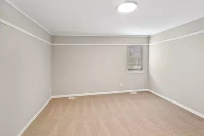 1320 E Arnold Street, Sandwich, IL 60548 - Photo 10