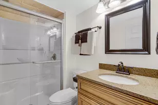 621 Escanaba Ave, Calumet City, IL 60409 - Photo 22