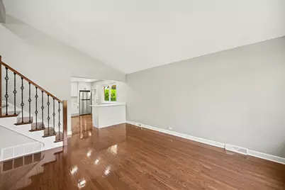 507 N Kenilworth Avenue, Glen Ellyn, IL 60137 - Photo 6