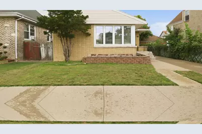6152 W Wrightwood Avenue, Chicago, IL 60639 - Photo 1