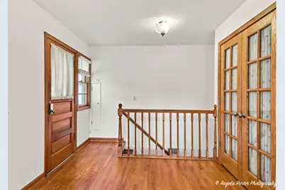 303 N Green Street, McHenry, IL 60050 - Photo 10