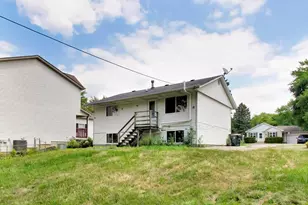 344 Bridgewood Dr, Antioch, IL 60002 - Photo 38