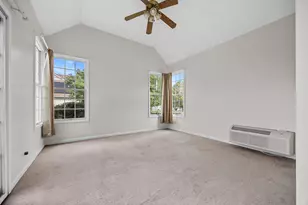 1255 Chicory Ln, Naperville, IL 60564 - Photo 14