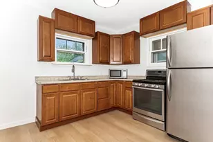 1029 Front St, Aurora, IL 60505 - Photo 10