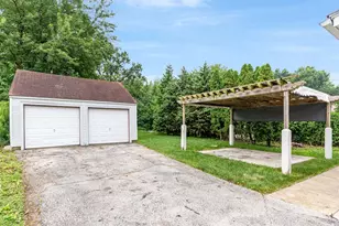 1029 Front St, Aurora, IL 60505 - Photo 22