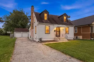 1029 Front St, Aurora, IL 60505 - Photo 1