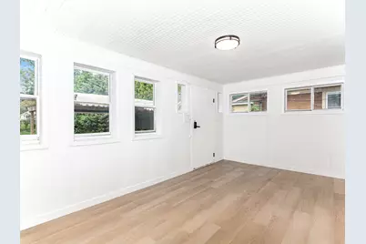 1029 Front Street, Aurora, IL 60505 - Photo 12