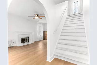 1029 Front Street, Aurora, IL 60505 - Photo 2