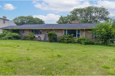 2808 E State Street, Rockford, IL 61108 - Photo 2