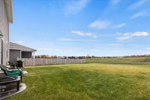 1596 Dublin Dr, Pingree Grove, IL 60140 - Photo 16