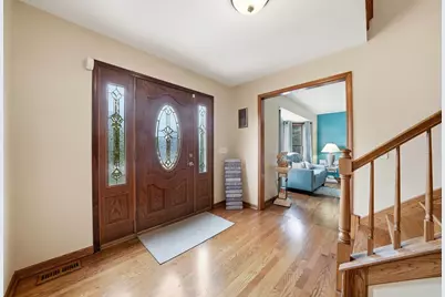 567 Warbler Drive, Bolingbrook, IL 60440 - Photo 6