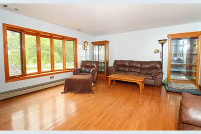 13164 W Hart Street, Wadsworth, IL 60083 - Photo 4