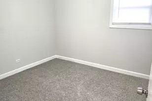 277 Minocqua St, Park Forest, IL 60466 - Photo 18