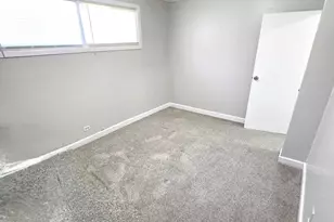 277 Minocqua St, Park Forest, IL 60466 - Photo 16