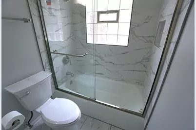 10508 S Bensley Avenue, Chicago, IL 60617 - Photo 16