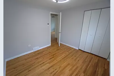 10508 S Bensley Avenue, Chicago, IL 60617 - Photo 10