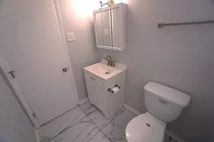 10508 S Bensley Ave, Chicago, IL 60617 - Photo 22