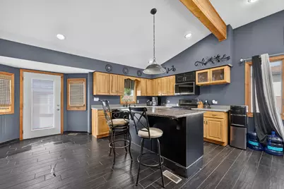 7622 W Lakeside Drive, Frankfort, IL 60423 - Photo 8