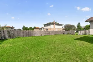 7622 W Lakeside Dr, Frankfort, IL 60423 - Photo 34