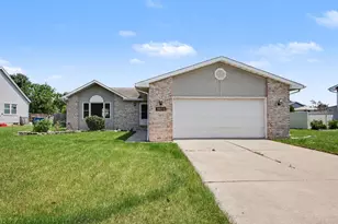 9915 Monroe St, Crown Point, IN 46307 - Photo 1