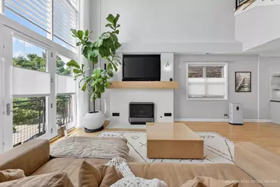 2546 W Washington Boulevard #2W, Chicago, IL 60612 - Photo 8