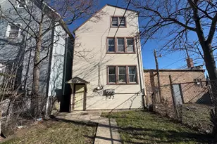 33 E 119th St, Chicago, IL 60628 - Photo 10