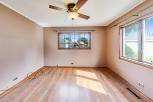 219 N William St, Mount Prospect, IL 60056 - Photo 24