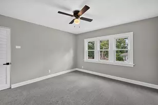 529 E Park Blvd, Villa Park, IL 60181 - Photo 24