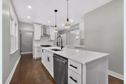 529 E Park Boulevard, Villa Park, IL 60181 - Photo 8