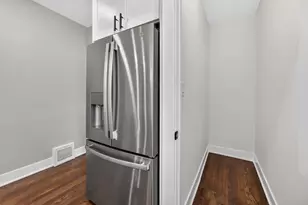 529 E Park Blvd, Villa Park, IL 60181 - Photo 10