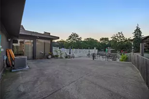 13911 James Dr, Crestwood, IL 60418 - Photo 22