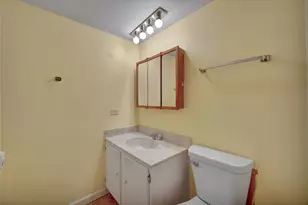 13911 James Dr, Crestwood, IL 60418 - Photo 14