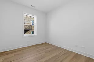 4841 S Prairie Ave, Chicago, IL 60615 - Photo 16